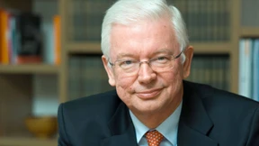 Duldete Roland Koch Korruption?