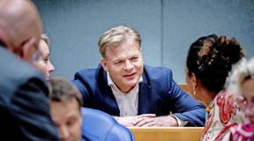 Eigensinniger Aktenfresser