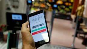 Bei Saturn kann man jetzt ohne Kasse bezahlen