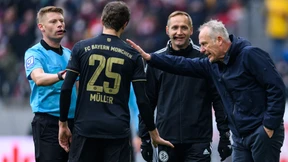 FC Bayern siegt zu zwölft – und wird nicht bestraft