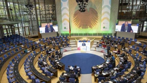 Geberländer stocken Zusagen um fast 10 Milliarden Dollar auf