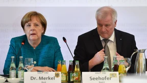 Merkel und Seehofer sagen Bierzeltauftritt ab