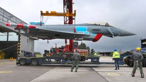 Neue Kampfflugzeuge für mehr Verlässlichkeit