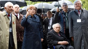 Merkel dankt Zeitzeugen für Erinnern an Nazi-Terror