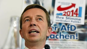 Lucke erwägt Rückzug aus der Parteispitze 