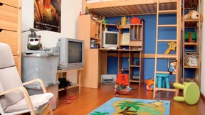 Hotel Mama und die Euro-Krise