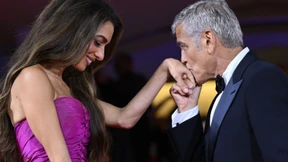 George Clooney fühlt sich wie ein „Dorftrottel“