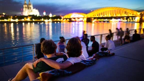 Lebenszufriedenheit der Deutschen in der Corona-Krise gesunken