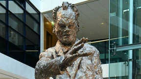 In den Brunnen geworfen