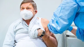 Alt gegen Jung in der Pandemie