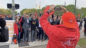 Conti fährt durchs „Tal der Tränen“