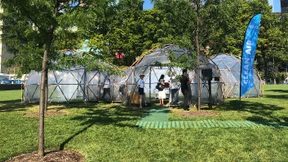 Smog-Zelte beim Klimagipfel