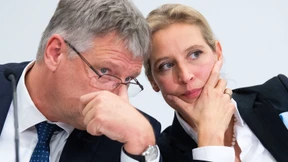 Vorsitzender auf Wanderschaft