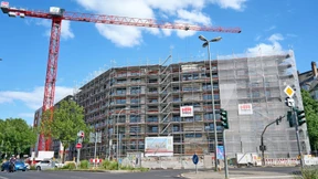 Mächtiger Neubau bringt Anwohner in Rage