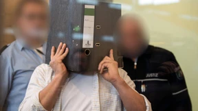 Prozess um Bombenbau hat begonnen