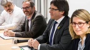 Kataloniens Separatisten halten an Puigdemont fest