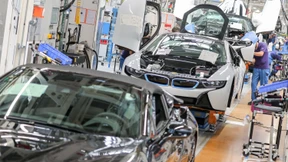 Engpässe belasten deutsche Industrie noch Monate