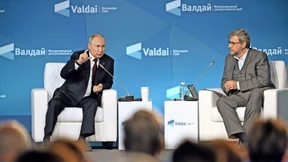 Mit Sturmvogel und Handgranaten