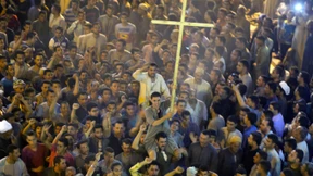 Ägyptische Armee fliegt Angriffe in Libyen