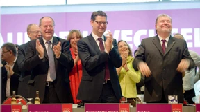 Schäfer-Gümbel geht mit Landesregierung hart ins Gericht