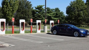 Tesla muss in den USA bei fast 1,1 Millionen Autos ein Software-Update aufspielen