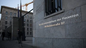 Bundesregierung lenkt im Streit um NS-Opferrenten ein