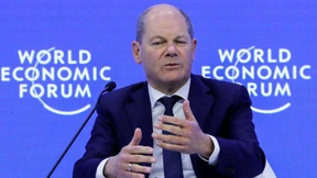 Scholz weicht Frage nach Leopard-Lieferungen aus