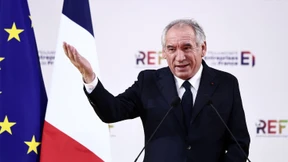 Frankreichs Regierungskrise ist eine Mahnung