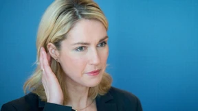 Paare sollen länger Elterngeld bekommen