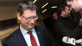 Schwarz-Grün lässt Schäfer-Gümbel ins Leere laufen