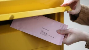 Kölnerin erhält 171 Briefwahlunterlagen für „Max Mustermann“