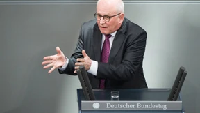 Kauder fordert Meldepflicht für antisemitische Vorfälle an Schulen