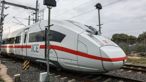 Bahn plant mit 376 Meter langen ICEs für Streiks in der Weihnachtszeit