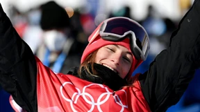 Die Eiskunst-Boarderin