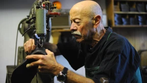 Lohfeldener Schuhmacher arbeitet mit 78 Jahren immer noch 