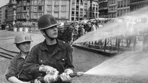 Mit Mut, Besonnenheit und Kameradschaft