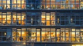 Längere Arbeitstage kein Gesundheitsrisiko für Büroangestellte