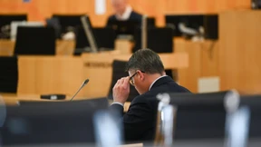 Rhein bietet wenig Angriffsfläche