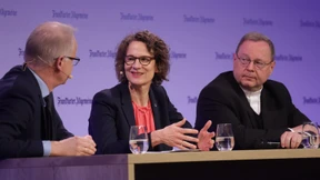 Warum nicht mal ein junger Papst?