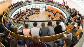 Schwarz-grüne Landesregierung laut Umfrage abgewählt