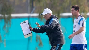 Der Trainer  folgt Messi  