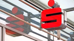 Streit um Bankgebühren – und kein Ende