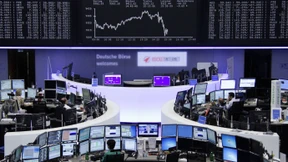 Dax verliert knapp drei Prozent