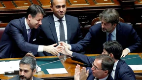 Herabgestiegen aus dem Palast