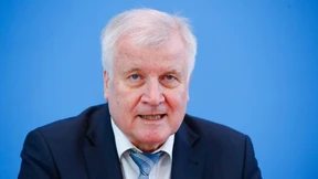 Seehofer kritisiert EU-Kommission scharf