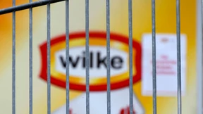 Verschiebung, Verschwendung, Verwesung