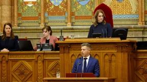Magyar, Meister der Konfrontation