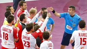 Polens Handballer applaudieren höhnisch