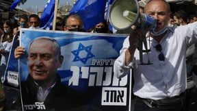 Keiner impft wie Bibi