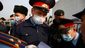 Mit einem Schamanenritual gegen das Virus